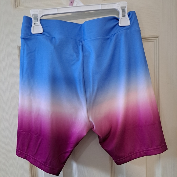 Nwt Jordan Essentials Bike Short size L - Picture 9 of 9